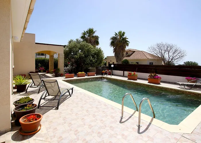 빌라 Amathousia With Private Pool And Sea View *