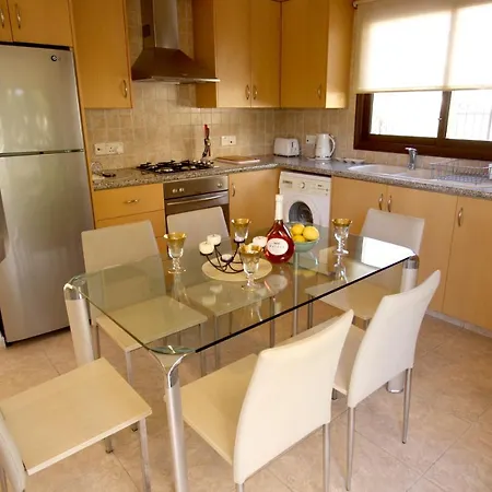 Amathousia With Private Pool And Sea View 빌라