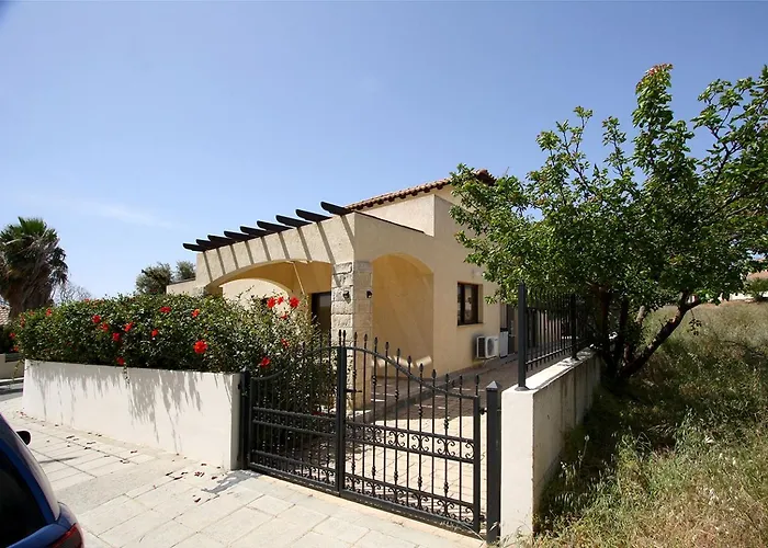 Amathousia With Private Pool And Sea View